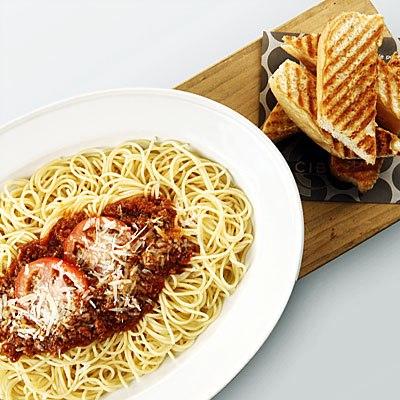 Spaghettini Alla Bolognese