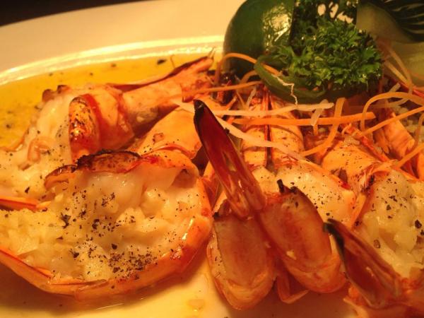 Grilled Prawns In Lemon Butter Sauce