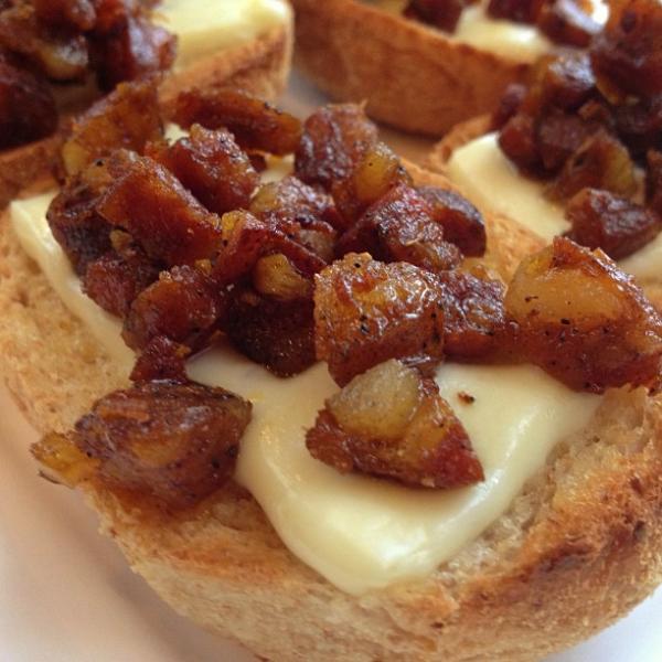 Melted Kesong Puti Pan De Sal With Baguio Longganisang Durog