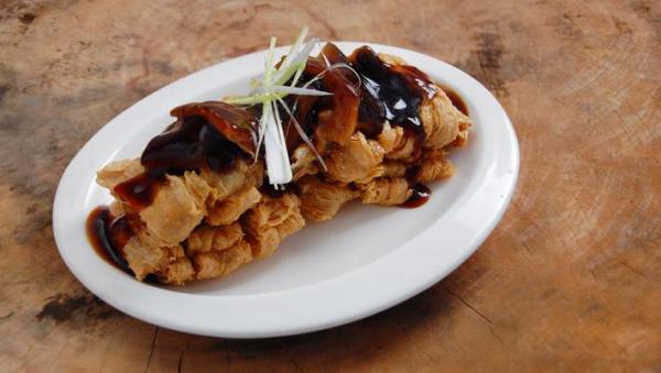 Fried Beancurd Skin W/ Shiitake Mushroom In Oyster Sauce