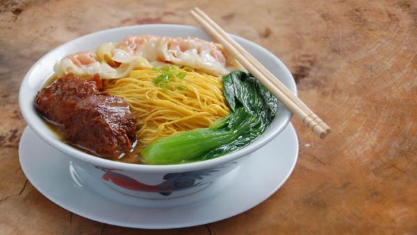 Fresh Prawn Dumpling & Nanking Beef
