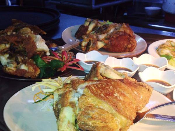 Crispy Pata