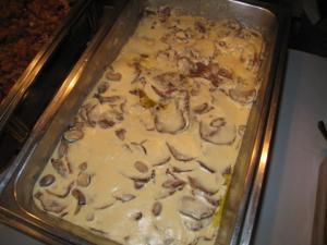 lengua in mushroom white sauce