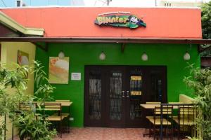 binalot facade