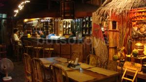bilaot-palayok-tables-and-chairs.JPG