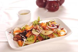 Mela Prosciutto Insalata