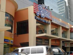 resto facade