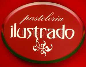 ilustrado logo