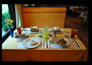 table spread