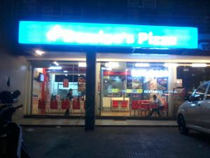 dominos-retiro