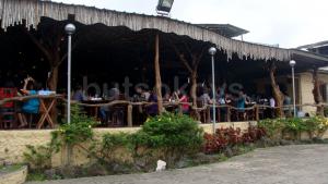 leslies-tagaytay2.JPG
