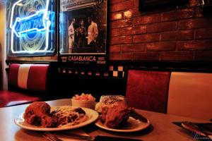 Bigg's Legaspi City- Interior with food