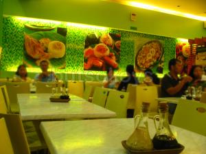 dining2