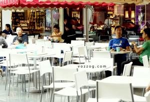 cinnabon - foodcourt moa