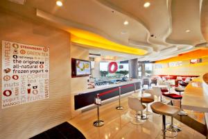 red mango cebu dining