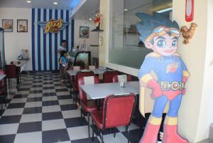 Bigg's Daraga, Albay- Inside