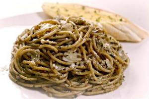 Spaghetti Al Pesto