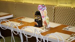 table setup