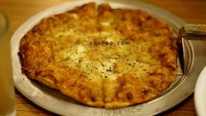 Ultimate Cheese 'n' Garlic