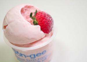 strawberry kefir