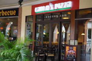 Carlo's Pizza