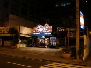 rufos pasig facade