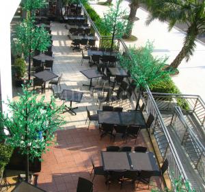 gerrys moa outdoor