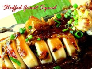 Stuffed giant squid