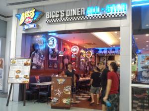 Bigg's SM Naga City- Entrance