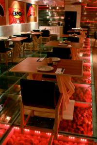 dining area 1