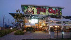 pig out nuvali