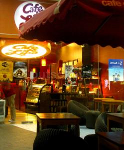 cafe de lipa-outdoor