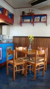 table and chairs