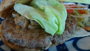 breon mozerella burger