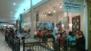 cafe mediterranean moa
