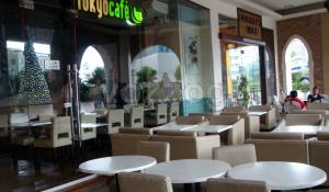tokyo cafe - outdoor