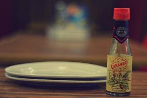 don henricos glorietta plates