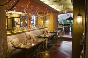dining corner