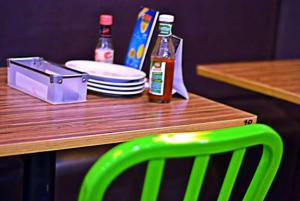don henricos glorietta tables