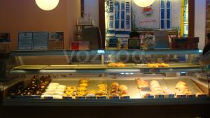 french baker pastries