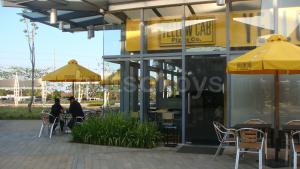 nuvaliyellowcab.JPG