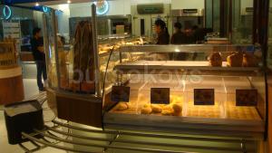 french-baker-bakery.JPG