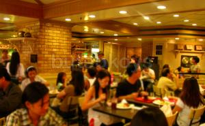 kennys roger-glorietta3