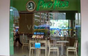pho hoa - venice piazza