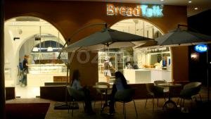 breadtalk outdoor