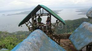 overlooking taal - leslies