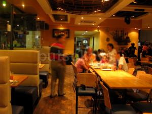 moa-baywalk-giligans