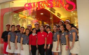 the whole swensens staff