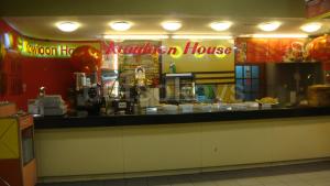 kownloon house - sm ayala
