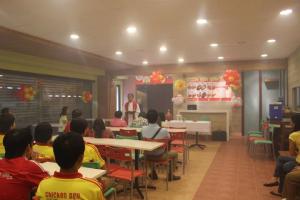dining area center shot